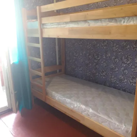 Yourhostel Khar'kovskii Kiev